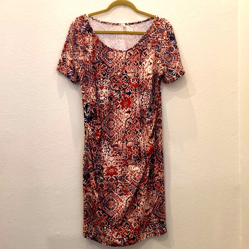 EUC Pinkblush Maternity fitted dress Sz. XL